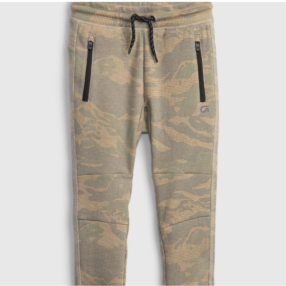 GapFit Boy's Tech Joggers